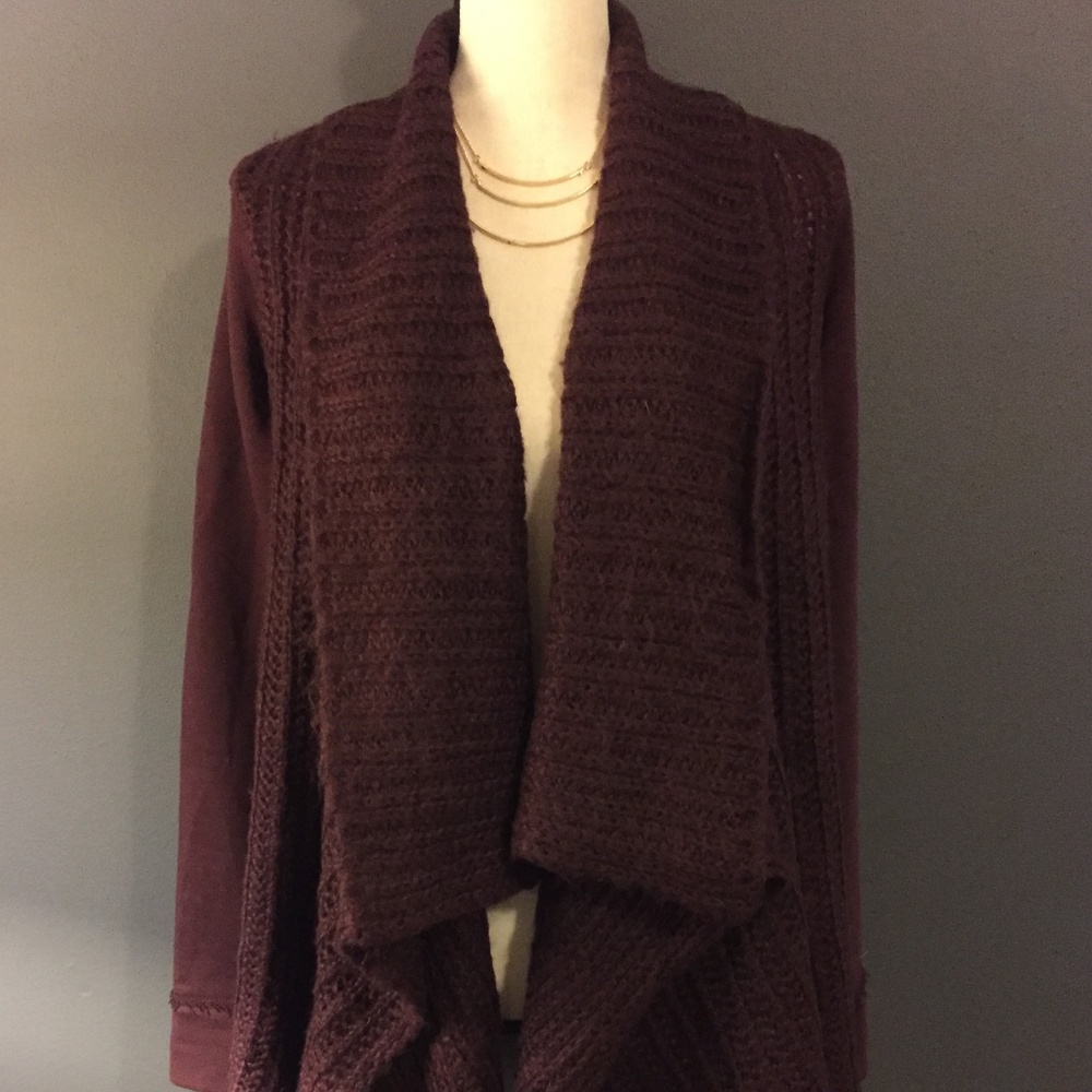 🎉HOST PICK🎉 Mystree Maroon Open Drape Cardigan